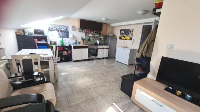 Stan, Dvosoban, Prodaja, 63m2, Selenča, Gradska lokacija, Sombor