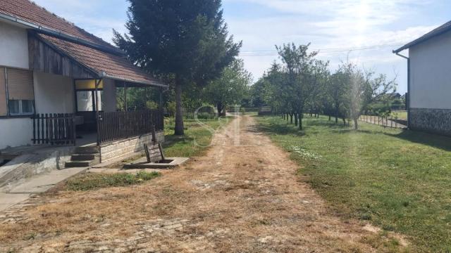 Kuća, Prodaja, 119m2, Lugomerci, Okolno mesto, Sombor