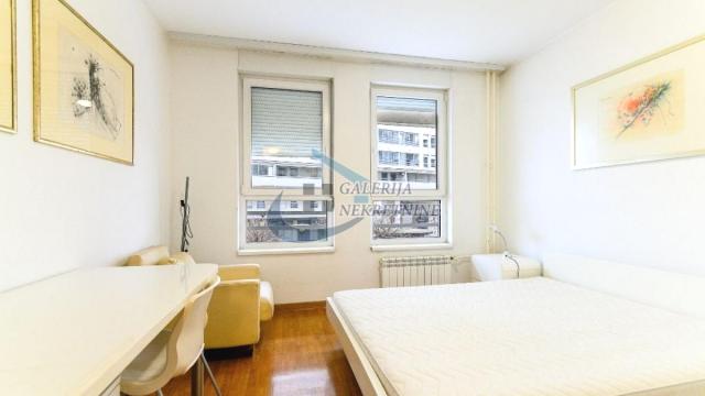 Stan, Dvosoban, Prodaja, 56m2, Blok 67 (Belvil), Novi Beograd, Jurija Gagarina