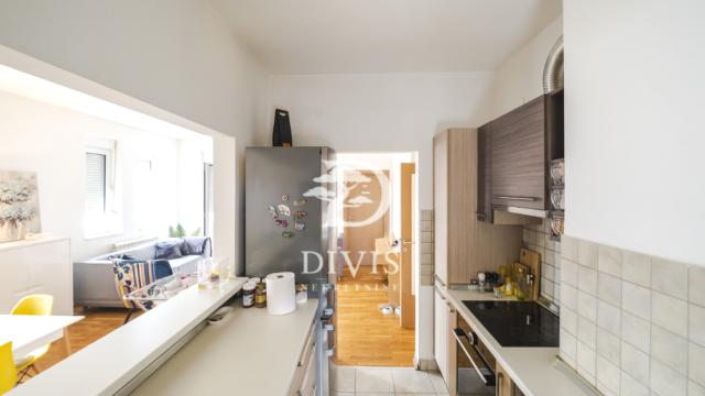 Stan, Trosoban, Prodaja, 70m2, Leskovačka