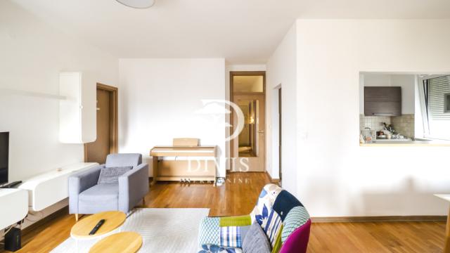 Stan, Trosoban, Prodaja, 70m2, Leskovačka