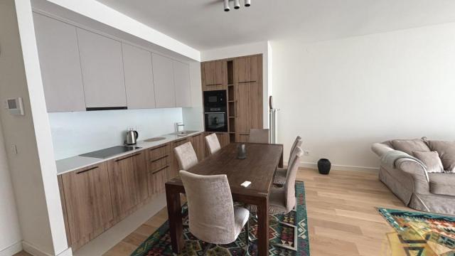 Stan, Trosoban, Izdavanje, 80m2, Beograd na vodi, Savski venac, Luke Ćelovića Trebinjca