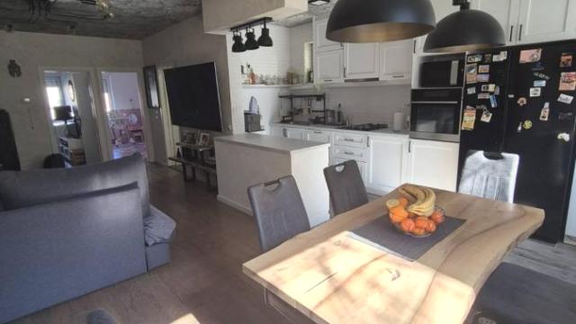 Stan, četvorosoban, Izdavanje, 100m2, Autokomanda, Voždovac, Esad Pašina