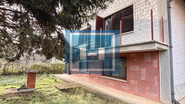 Kuća, Prodaja, 300m2, Budžino brdo, Gradska lokacija, Jagodina