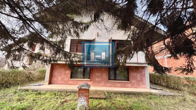 Kuća, Prodaja, 300m2, Budžino brdo, Gradska lokacija, Jagodina