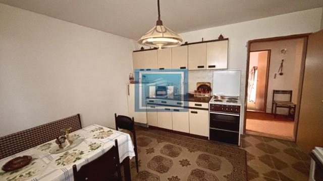 Kuća, Prodaja, 300m2, Budžino brdo, Gradska lokacija, Jagodina