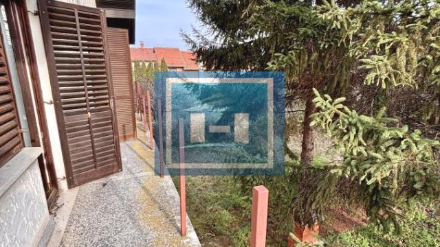 Kuća, Prodaja, 300m2, Budžino brdo, Gradska lokacija, Jagodina