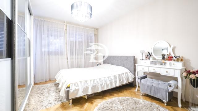 Stan, Troiposoban, Prodaja, 82m2, Ugrinovačka