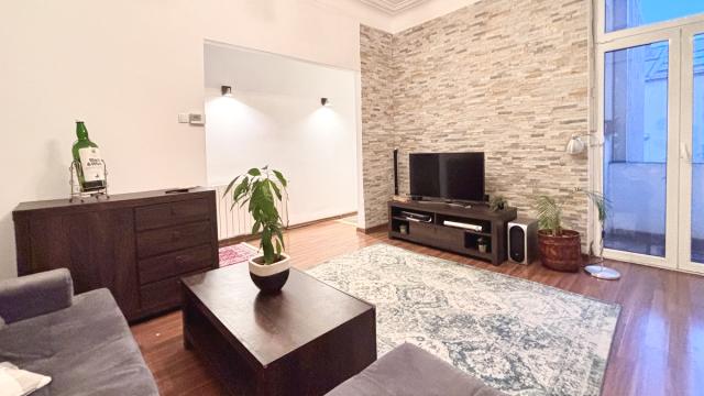 Stan, Dvosoban, Izdavanje, 50m2, Makedonska