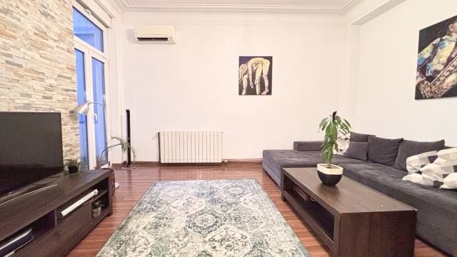 Stan, Dvosoban, Izdavanje, 50m2, Makedonska