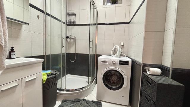 Stan, Dvosoban, Izdavanje, 50m2, Makedonska