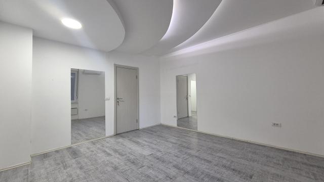 Poslovni prostor, Dvosoban, Izdavanje, 52m2, Braće Jugovića
