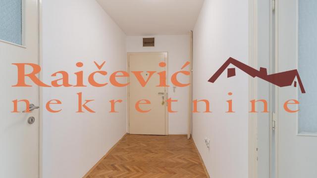 Stan, Jednosoban, Prodaja, 38m2, Kalenić pijaca, Vračar, Kicevska