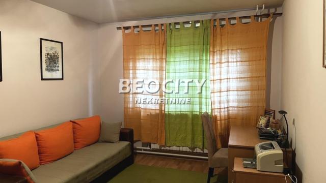 Stan, Petosoban, Prodaja, 136m2, Karaburma, Palilula, Dr Nika Miljanića