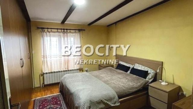 Stan, Petosoban, Prodaja, 136m2, Karaburma, Palilula, Dr Nika Miljanića