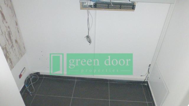 Poslovni prostor, Jednosoban, Izdavanje, 46m2, Šumadijske divizije