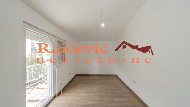 Stan, Trosoban, Prodaja, 83m2, Profesorska kolonija, Palilula, Mise Vujica