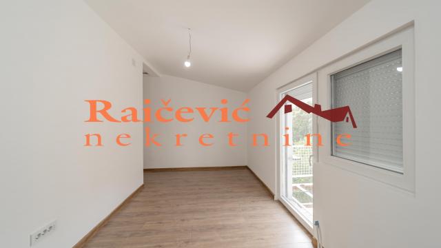 Stan, Trosoban, Prodaja, 83m2, Profesorska kolonija, Palilula, Mise Vujica