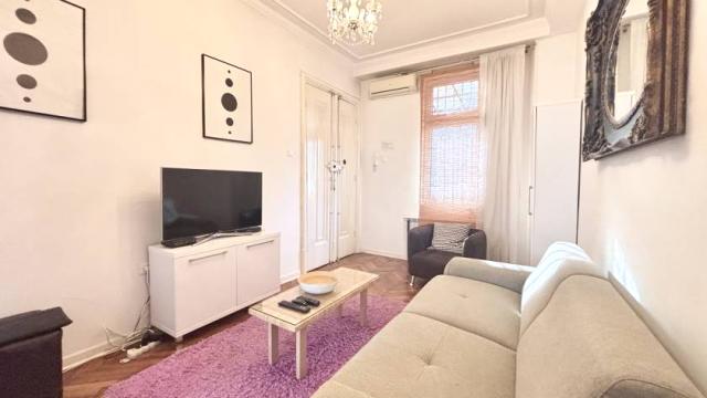 Stan, četvorosoban, Izdavanje, 91m2, Maršala Birjuzova