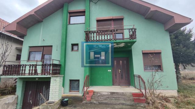 Kuća, Prodaja, 308m2, Bresje, Okolno mesto, Jagodina