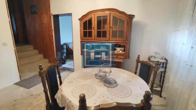 Kuća, Prodaja, 308m2, Bresje, Okolno mesto, Jagodina