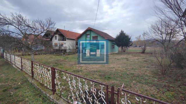 Kuća, Prodaja, 308m2, Bresje, Okolno mesto, Jagodina