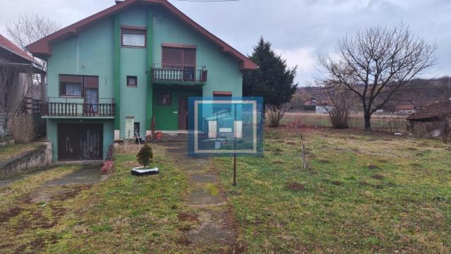 Kuća, Prodaja, 308m2, Bresje, Okolno mesto, Jagodina