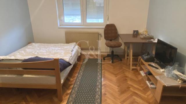 Kuća, Prodaja, 206m2, Mlake, Gradska lokacija, Sombor