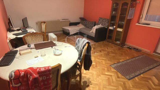 Kuća, Prodaja, 206m2, Mlake, Gradska lokacija, Sombor
