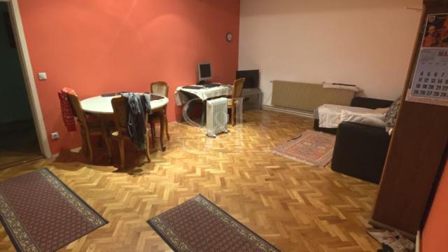 Kuća, Prodaja, 206m2, Mlake, Gradska lokacija, Sombor