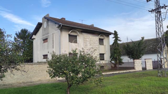 Kuća, Prodaja, 180m2, Stapar, Okolno mesto, Sombor