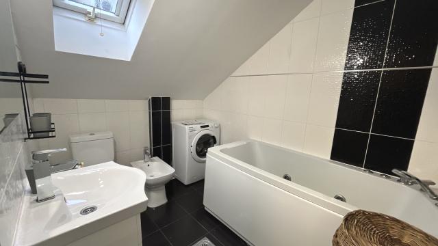 Stan, Dvoiposoban, Izdavanje, 67m2, Gornjomilanovačka