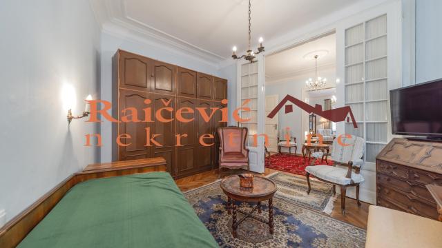 Stan, četvoroiposoban, Prodaja, 120m2, Centar, Stari grad, Hilandarska