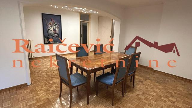 Stan, Trosoban, Izdavanje, 115m2, Kalenić pijaca, Vračar, Golsvordijeva