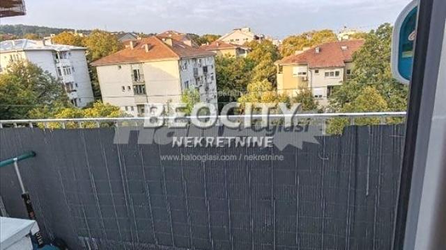 Stan, Dvoiposoban, Prodaja, 60m2, Karaburma, Palilula, Maljenska