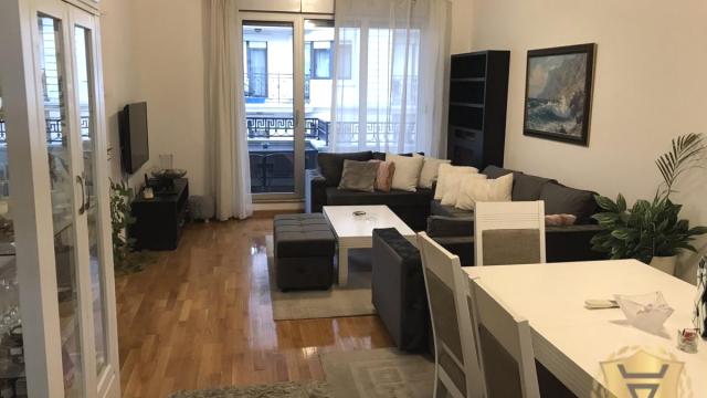 Stan, Troiposoban, Izdavanje, 100m2, Crveni krst, Vračar, Gajeva