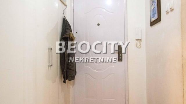 Stan, Dvoiposoban, Prodaja, 60m2, Karaburma, Palilula, Maljenska