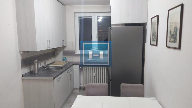 Stan, Trosoban, Prodaja, 60m2, Karaburma, Palilula, Beograd