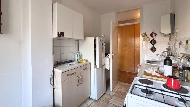 Stan, Trosoban, Prodaja, 85m2, Bulevar Zorana Đinđića