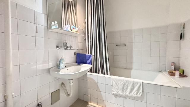 Stan, Trosoban, Prodaja, 85m2, Bulevar Zorana Đinđića