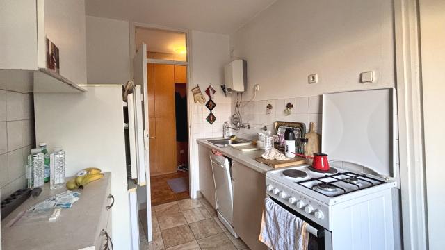 Stan, Trosoban, Prodaja, 85m2, Bulevar Zorana Đinđića