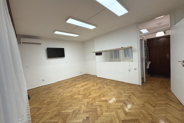 izdavanje, stanova,
beograd, 1015195, dvosoban-milesevska