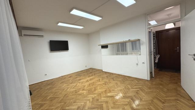 Stan, Dvosoban, Izdavanje, 53m2, Mileševska