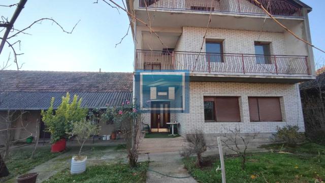 Kuća, Petosoban, Prodaja, 200m2, Dragocvet, Okolno mesto, Jagodina
