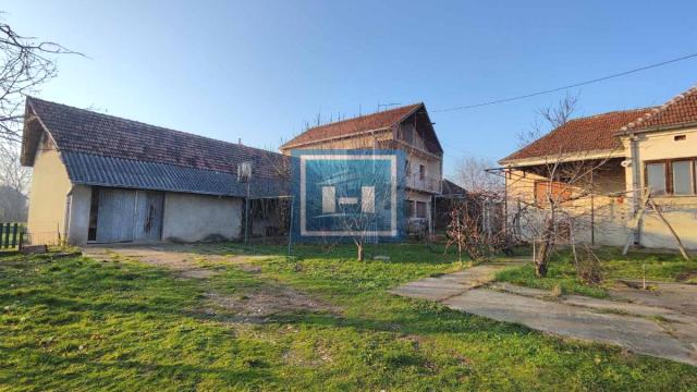 Kuća, Petosoban, Prodaja, 200m2, Dragocvet, Okolno mesto, Jagodina