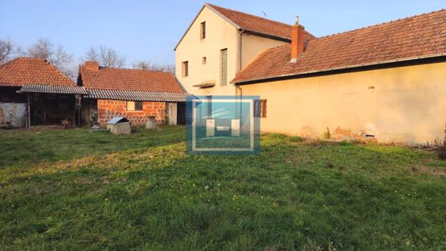 Kuća, Petosoban, Prodaja, 200m2, Dragocvet, Okolno mesto, Jagodina