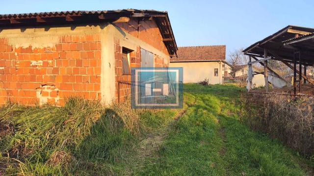 Kuća, Petosoban, Prodaja, 200m2, Dragocvet, Okolno mesto, Jagodina