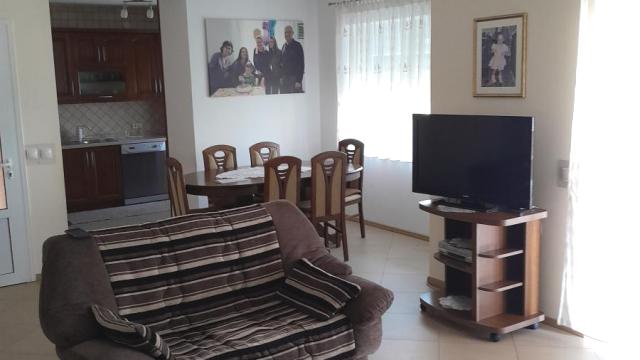 Kuća, Petosoban, Prodaja, 106m2, Veternik, Novi Sad, Novi Sad