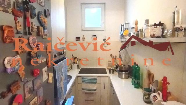 Kuća, Prodaja, 354m2, Vrčin, Grocka, Skadarlijska