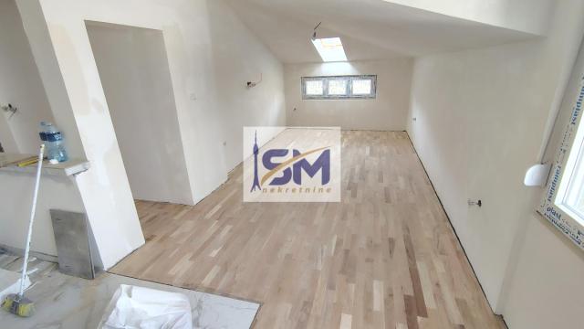 Stan, Trosoban, Prodaja, 60m2, Karaburma, Palilula, Beograd